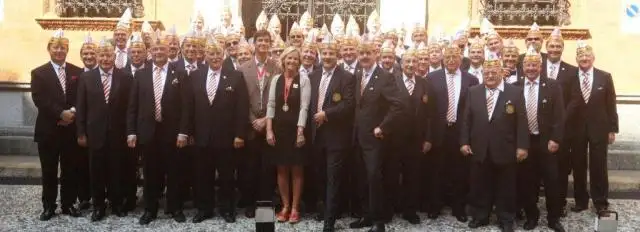 Gruppenfoto bei der Corps à la suite Tour 2012 in Mailand