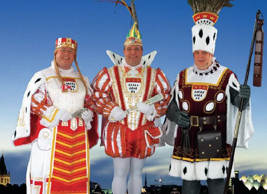 Das Kölner Dreigestirn 2004