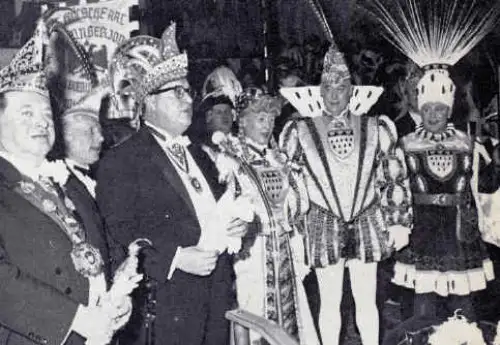Proklamation 1963: Prinz Franz Pohl wird nach der Session neuer Präsident der Prinzen-Garde Köln.
